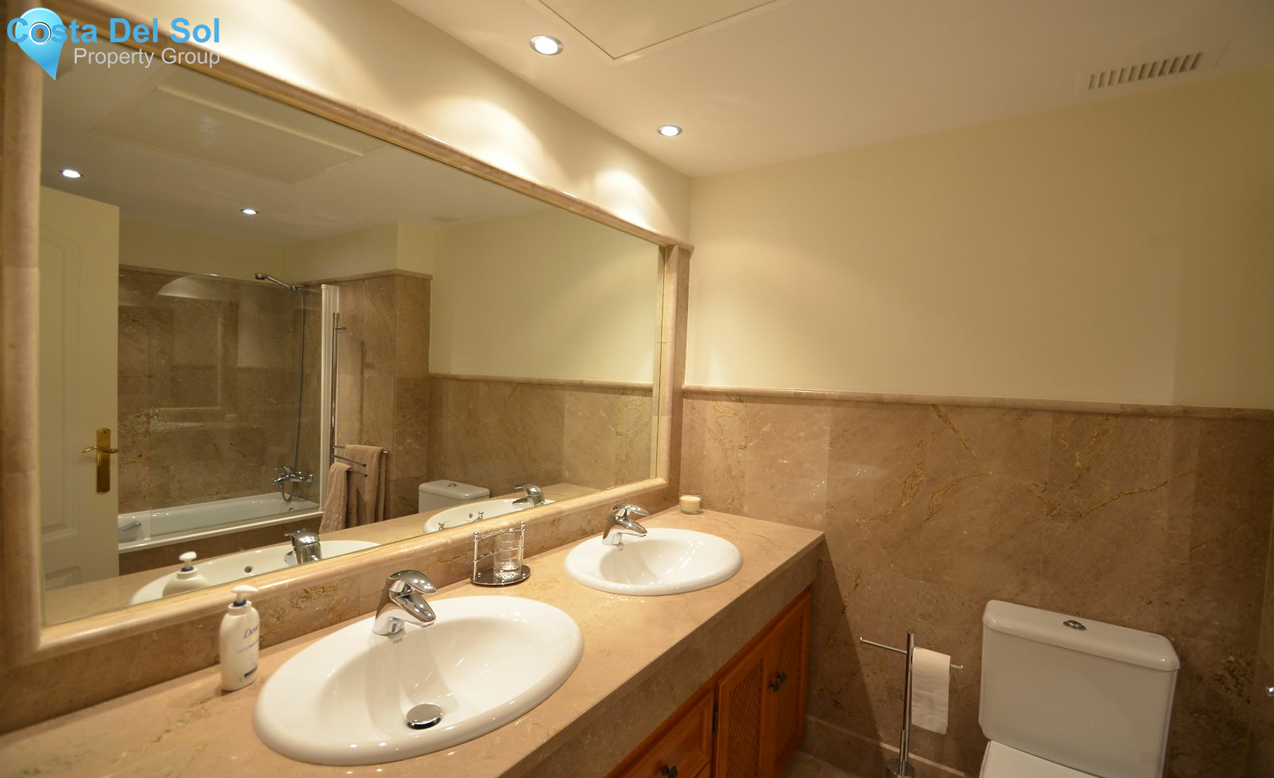 Ground Floor Apartment in Nueva Andalucía-1482306