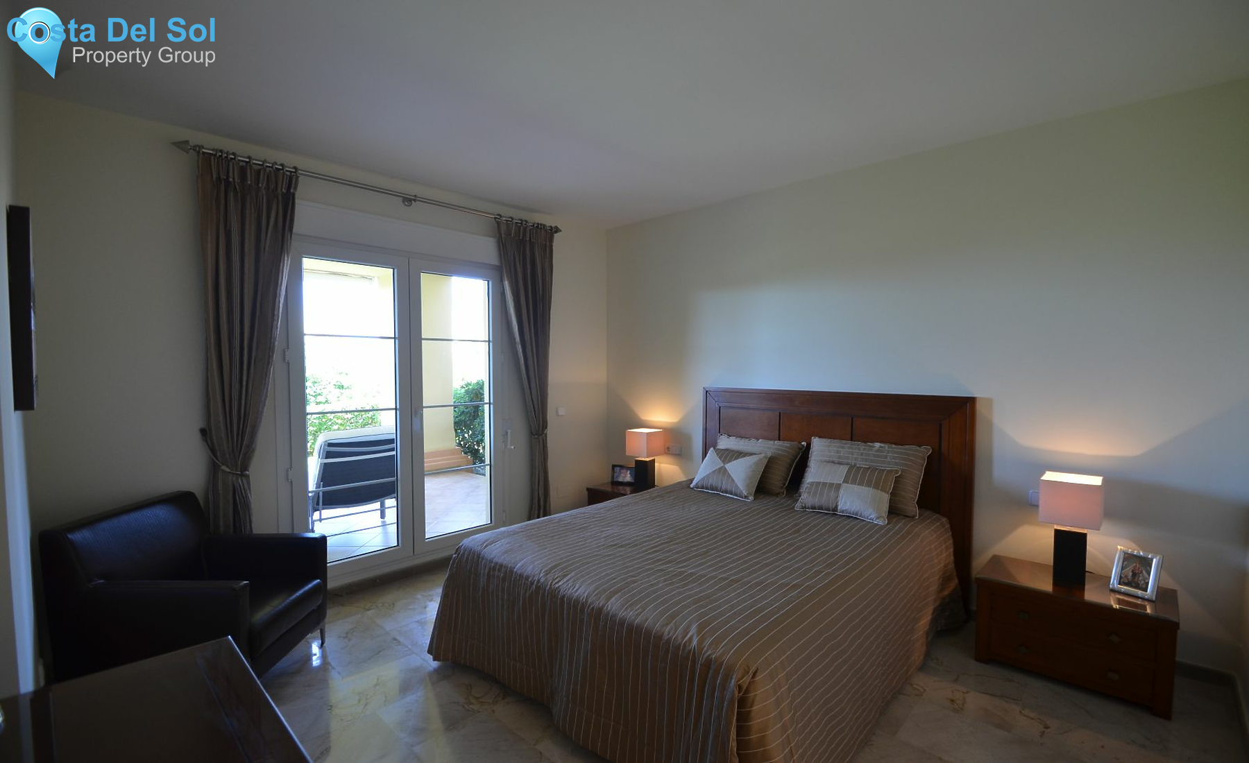 Ground Floor Apartment in Nueva Andalucía-1482313