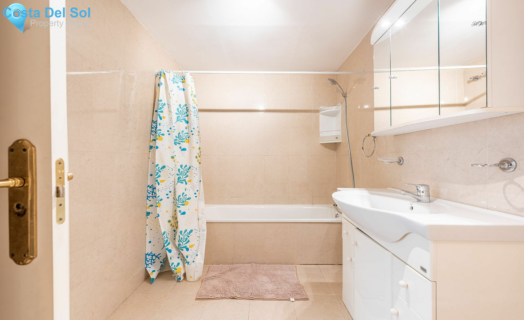Ground Floor Apartment in Nueva Andalucía-1488028