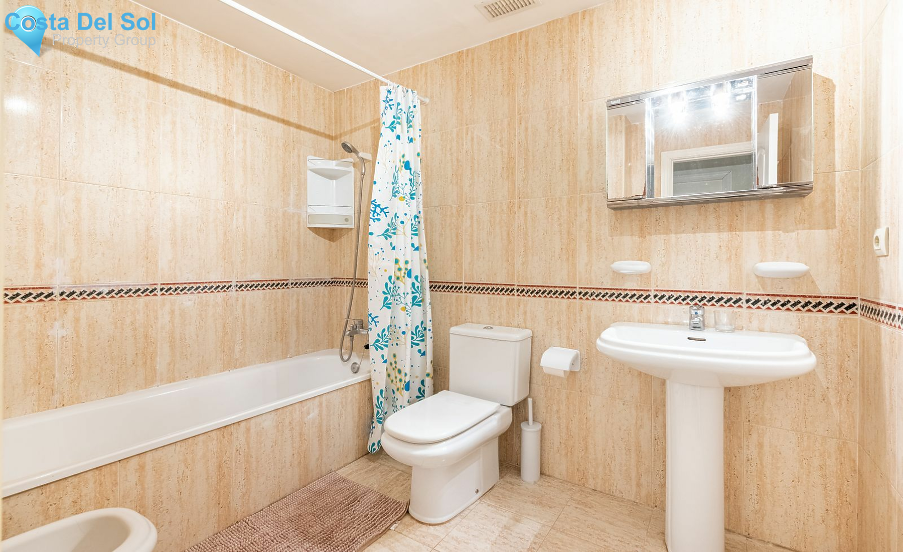 Ground Floor Apartment in Nueva Andalucía-1488029