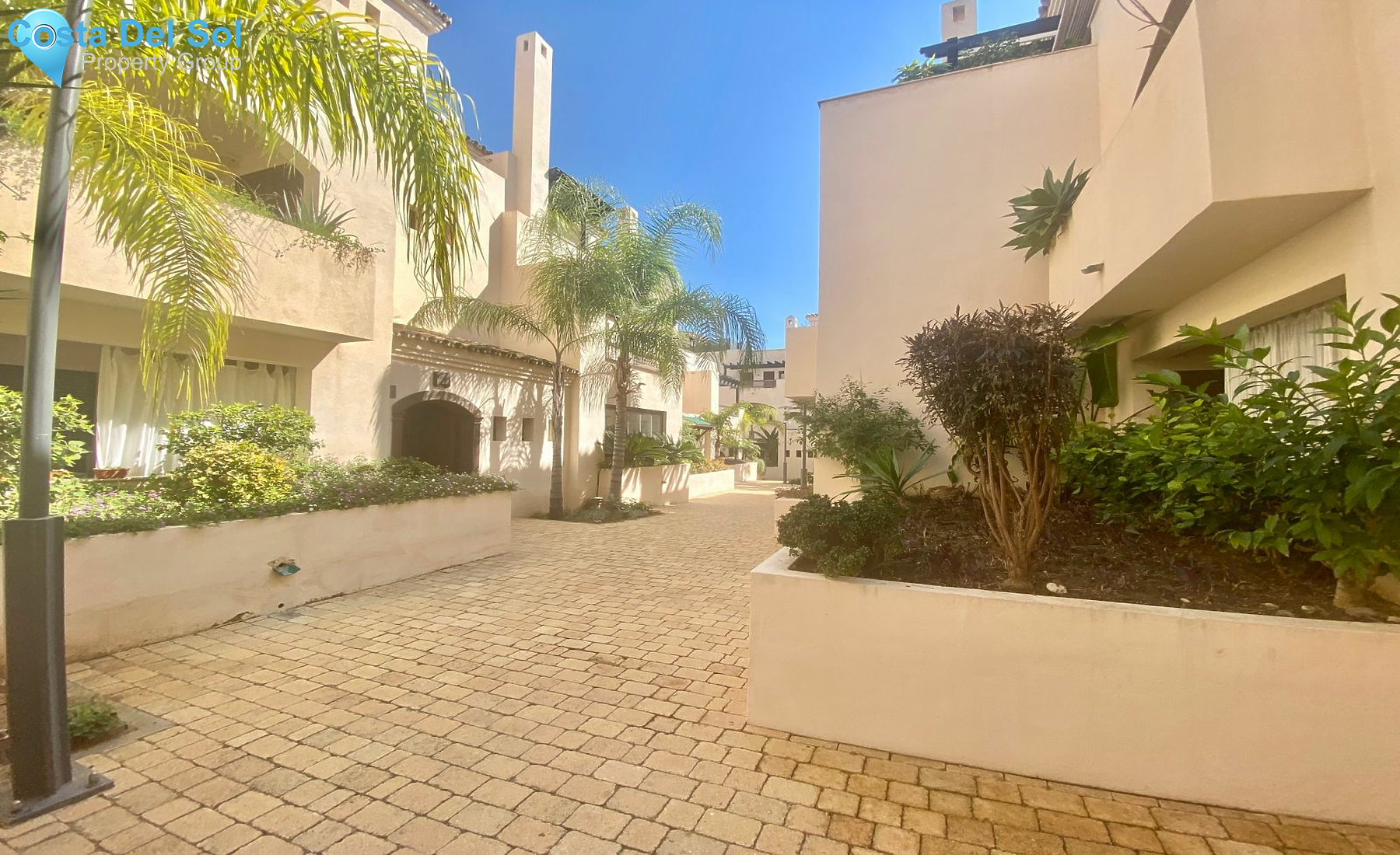 Ground Floor Apartment in Nueva Andalucía-1515798