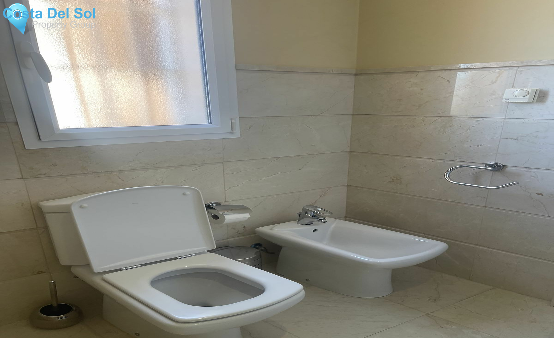 Ground Floor Apartment in Nueva Andalucía-1530107