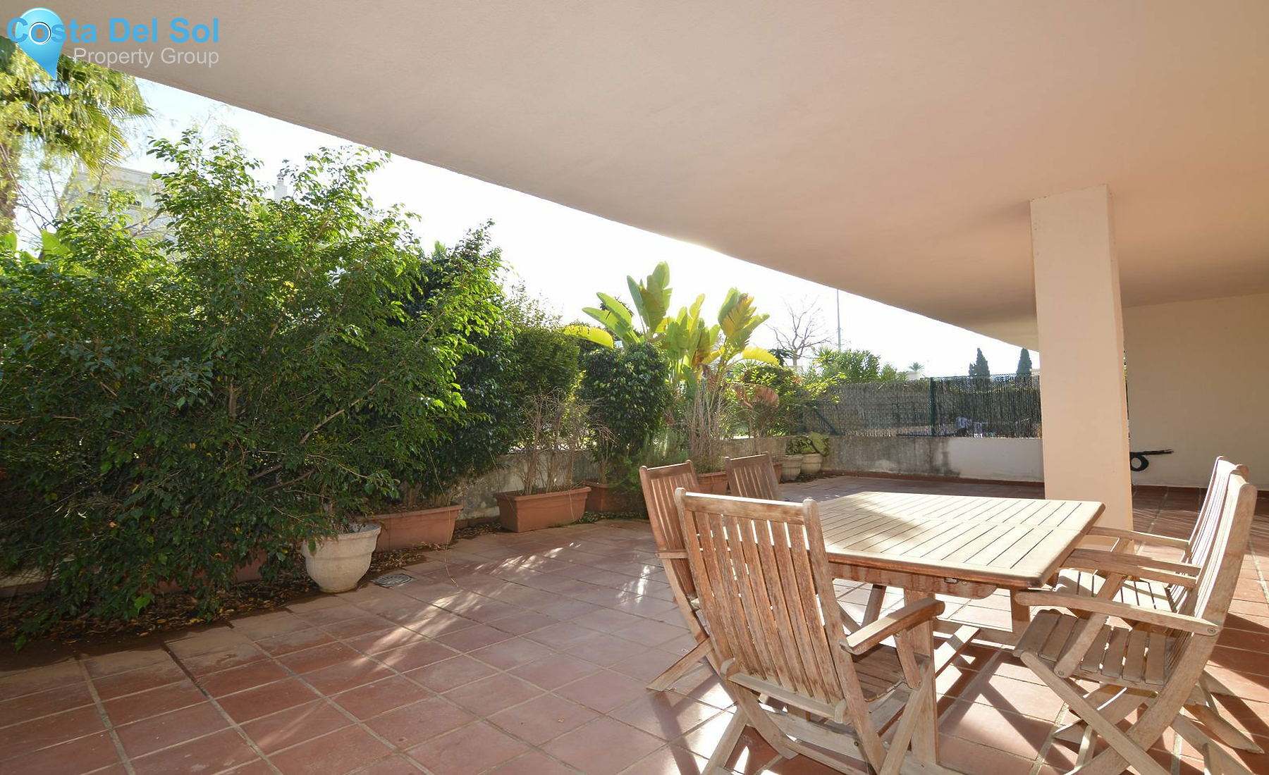 Ground Floor Apartment in Nueva Andalucía-1532636