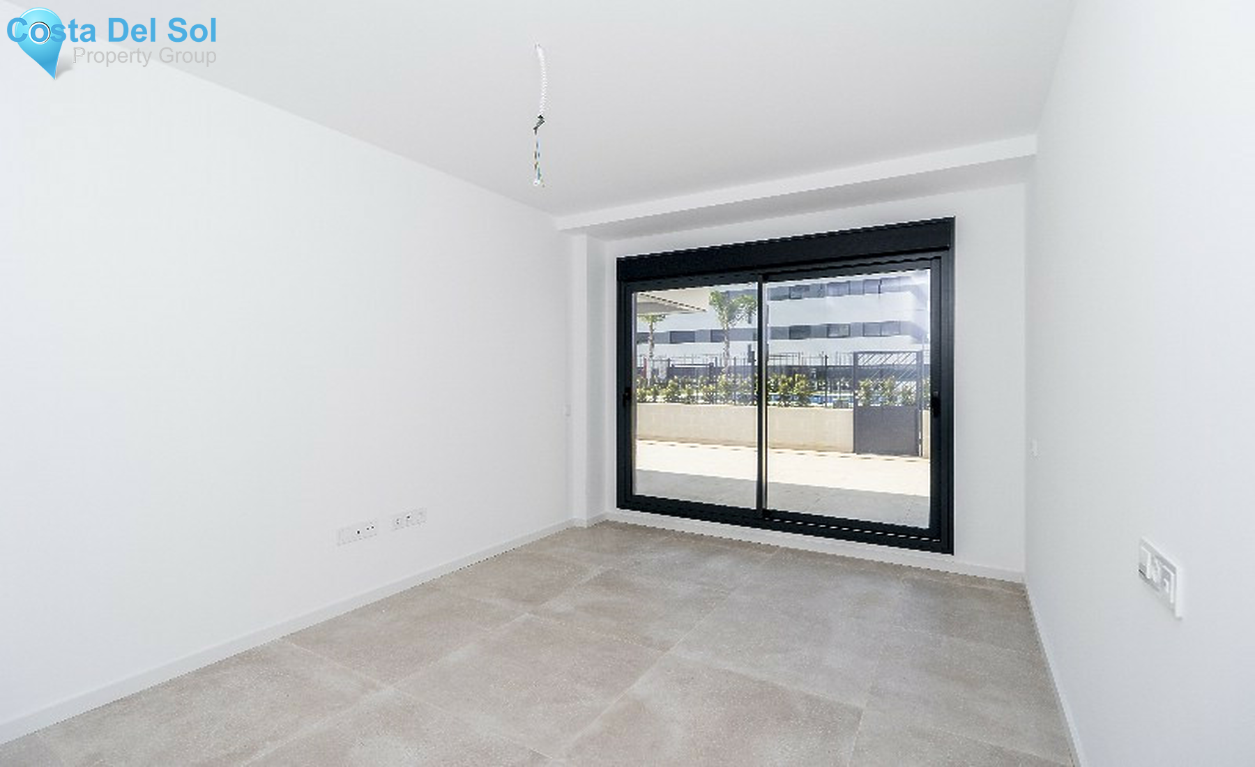 Ground Floor Apartment in Playamar-725637