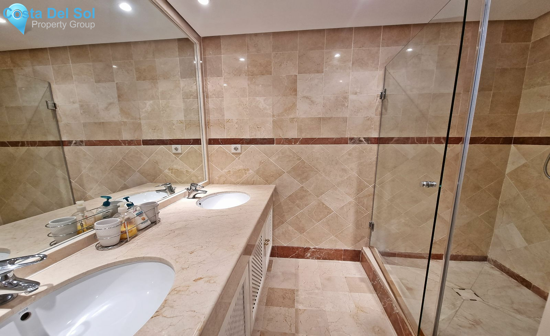 Ground Floor Apartment in Puerto Banús-1389343