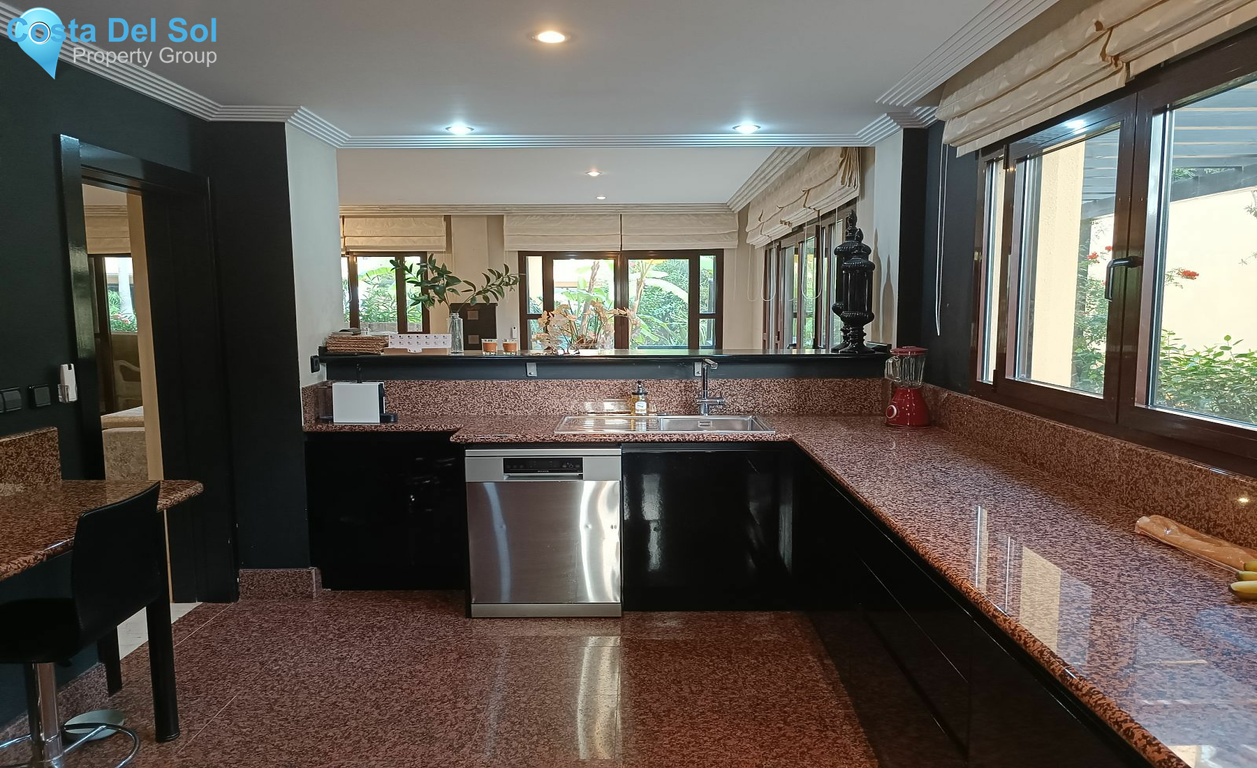 Ground Floor Apartment in Puerto Banús-1468679