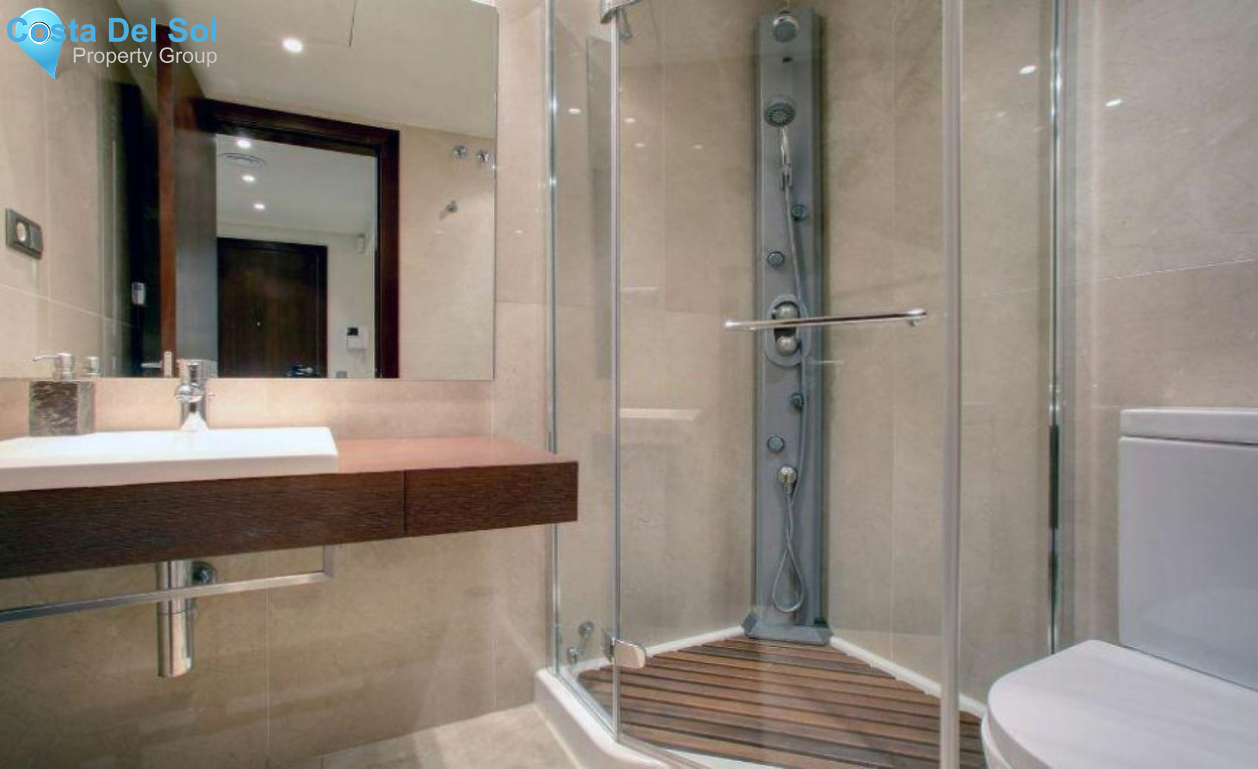Ground Floor Apartment in Puerto Banús-1489124