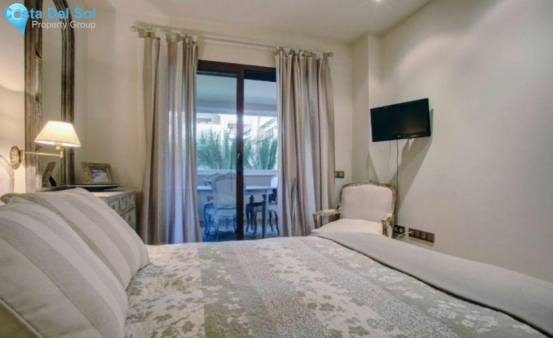 Ground Floor Apartment in Puerto Banús-1489119