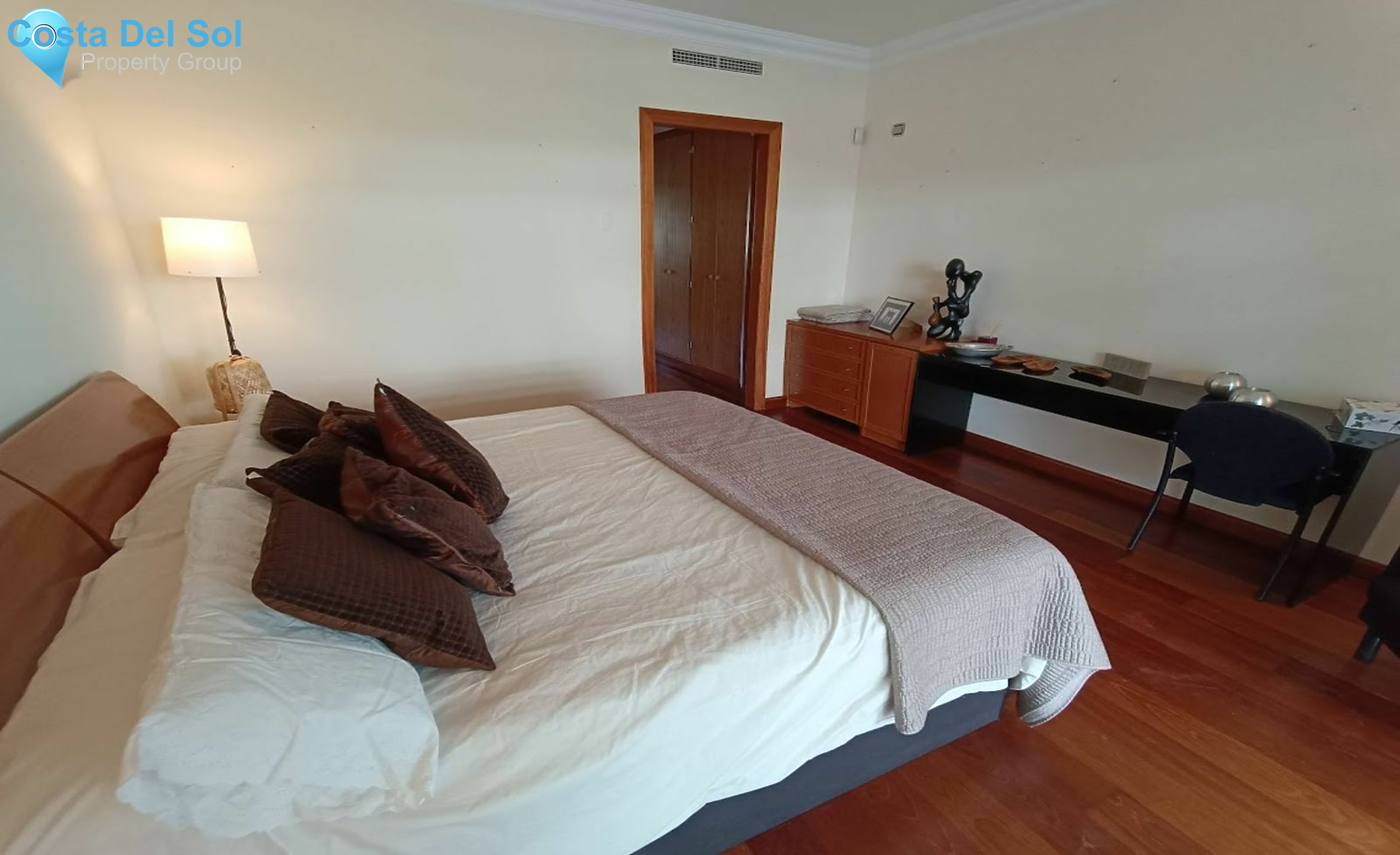 Ground Floor Apartment in Puerto Banús-1520575