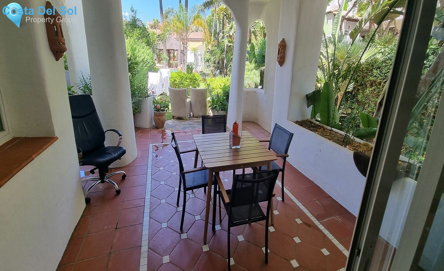 Ground Floor Apartment in Puerto Banús-1535514