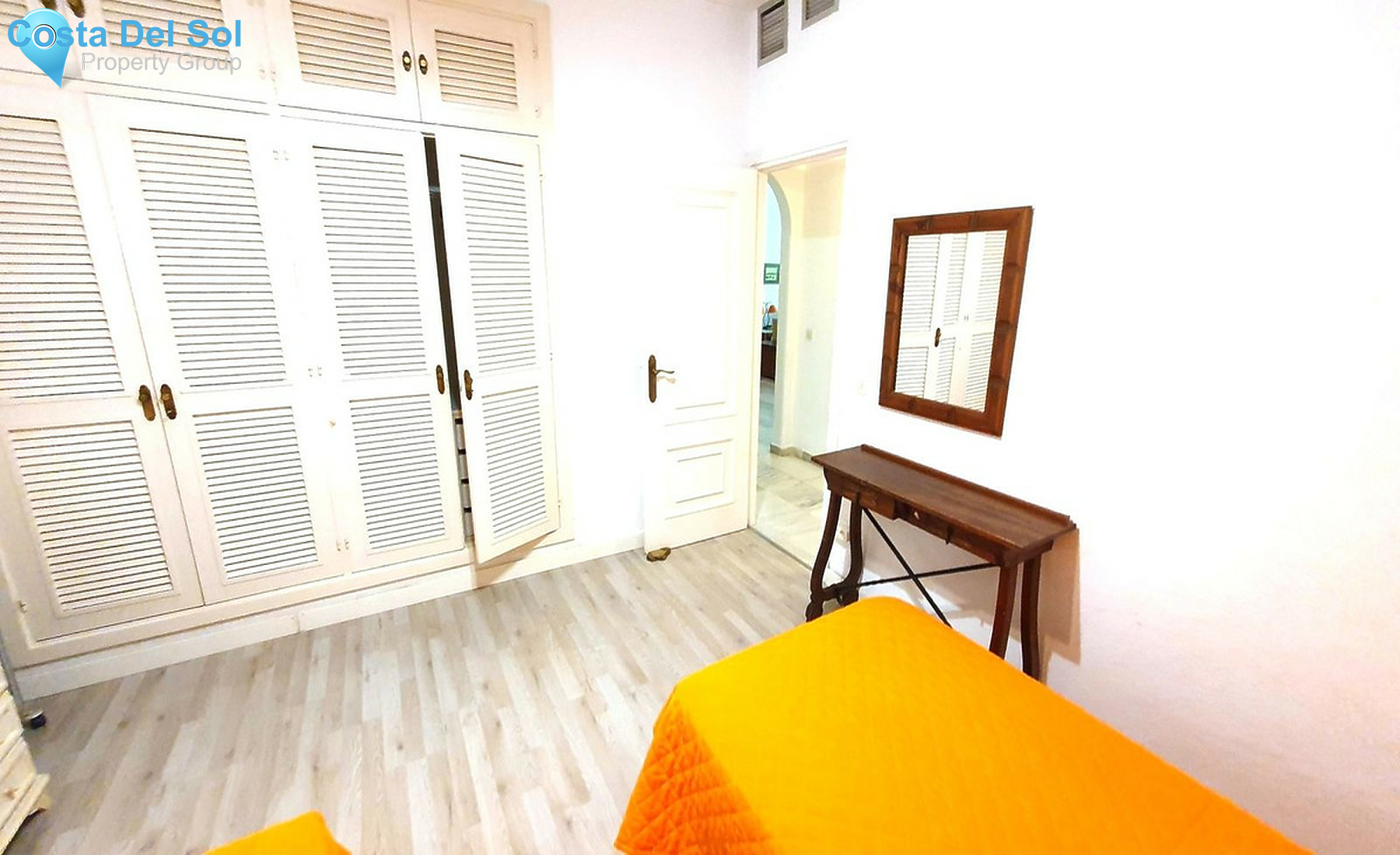 Ground Floor Apartment in Puerto de Cabopino-1510326
