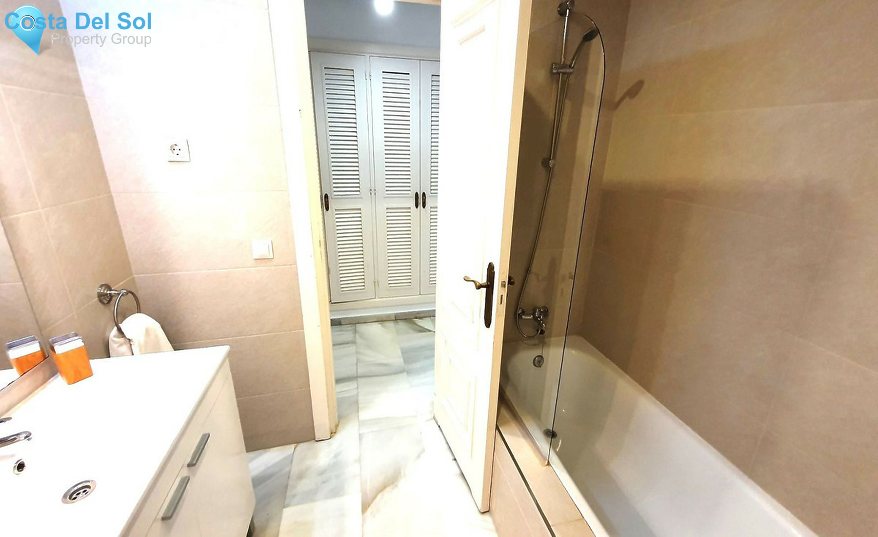 Ground Floor Apartment in Puerto de Cabopino-1510329