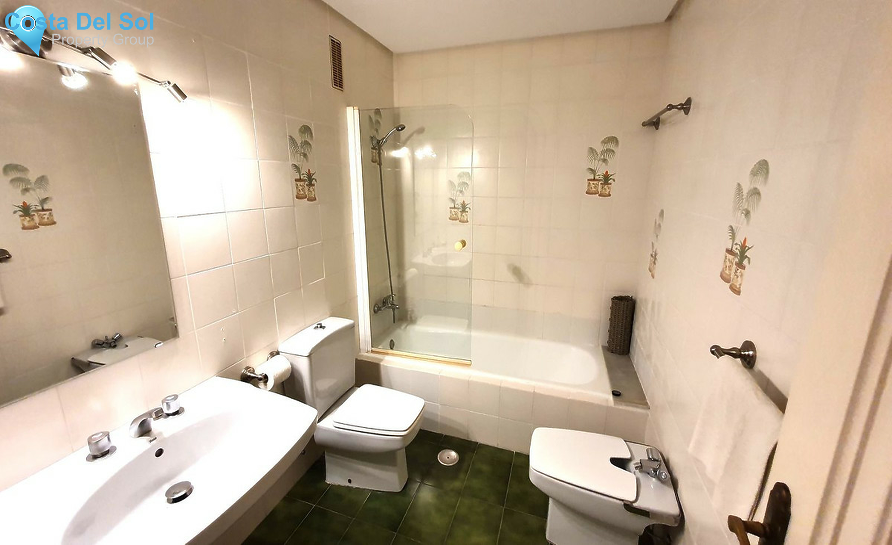 Ground Floor Apartment in Puerto de Cabopino-1510330