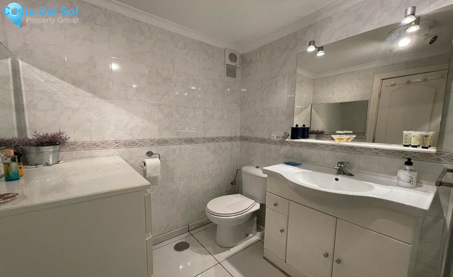 Ground Floor Apartment in Riviera del Sol-1522620