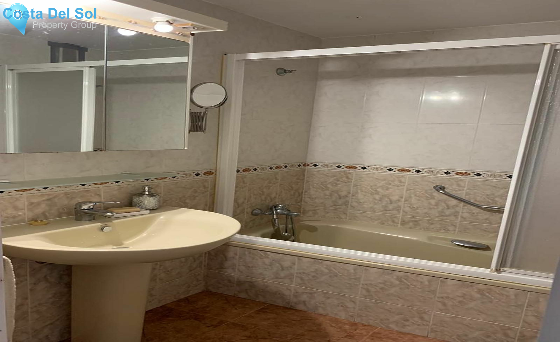 Ground Floor Apartment in Riviera del Sol-1190874