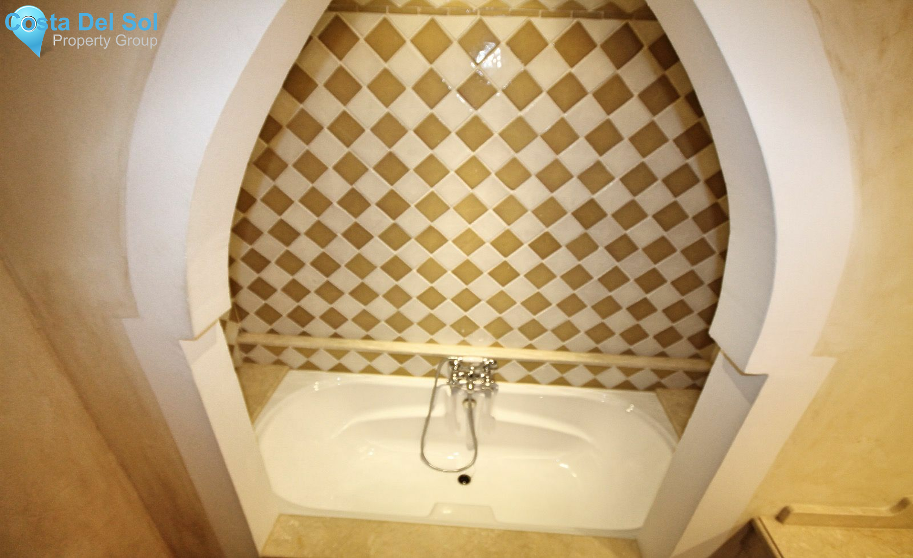 Ground Floor Apartment in Riviera del Sol-1485421