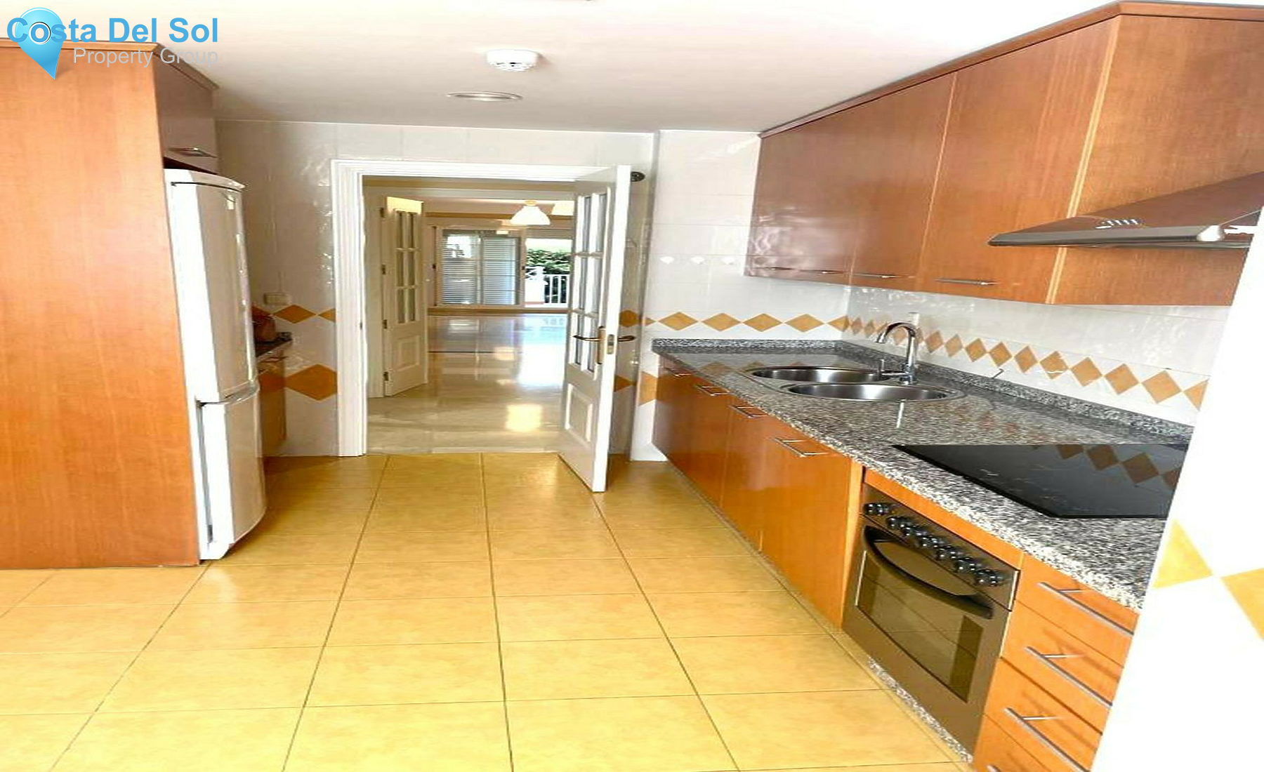 Ground Floor Apartment in Río Real-1408581