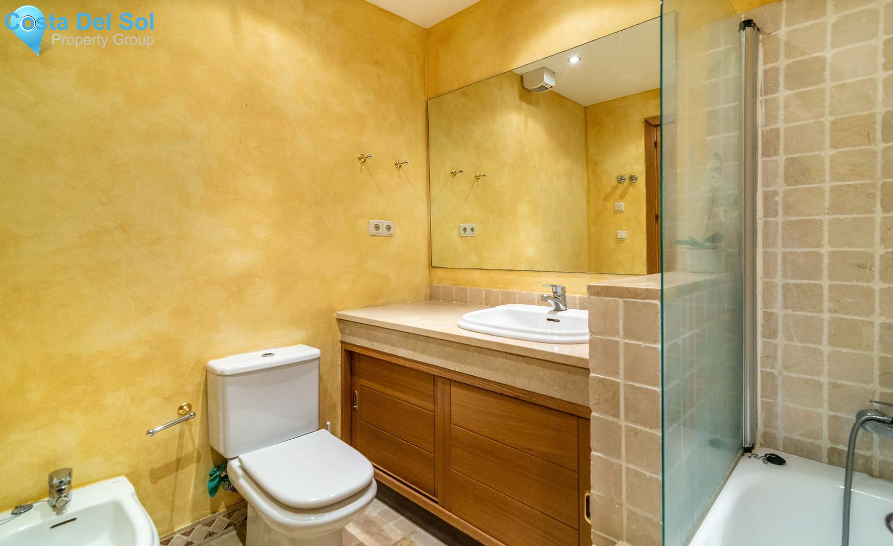 Ground Floor Apartment in Río Real-1129954