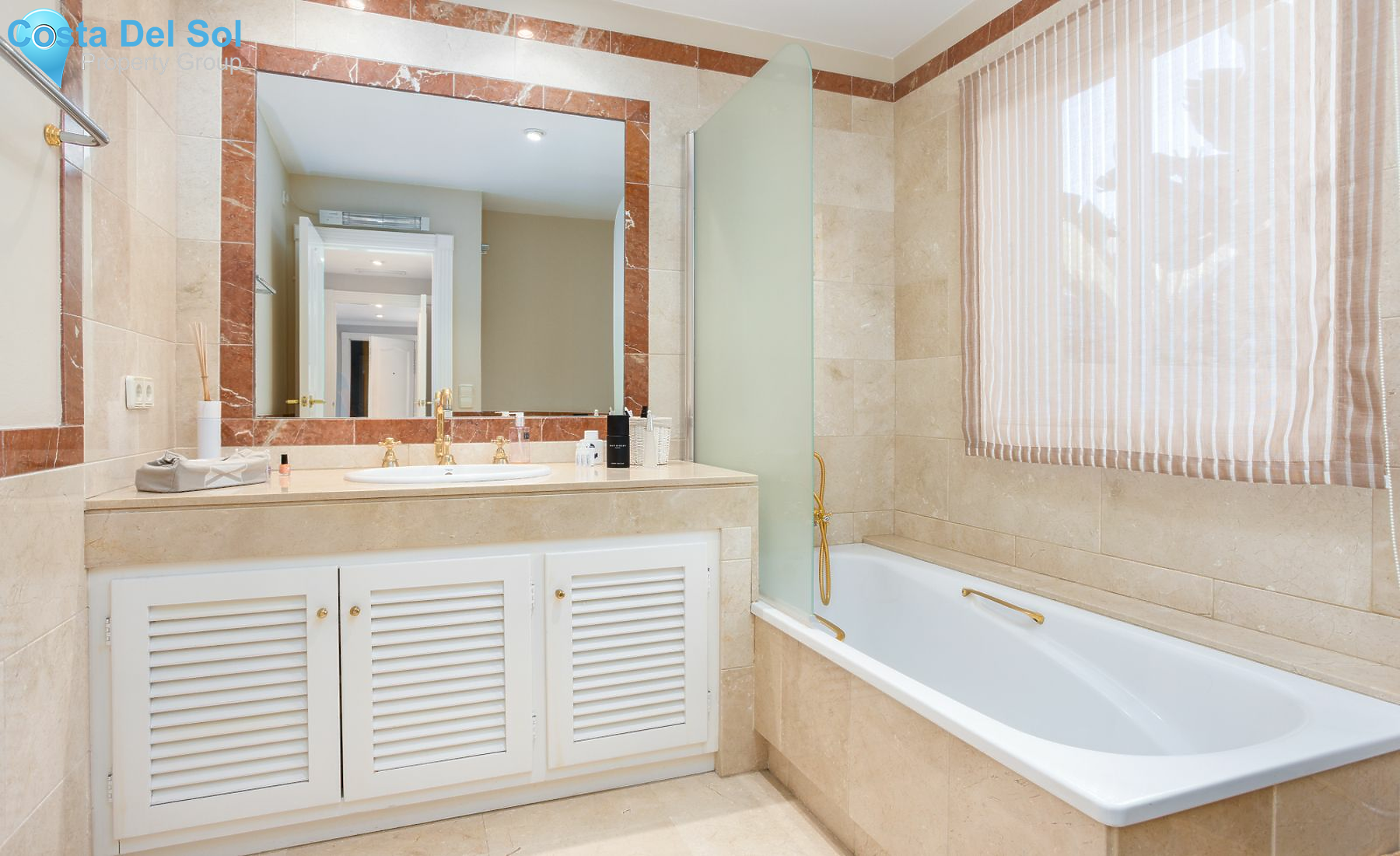 Ground Floor Apartment in Río Real-1168091