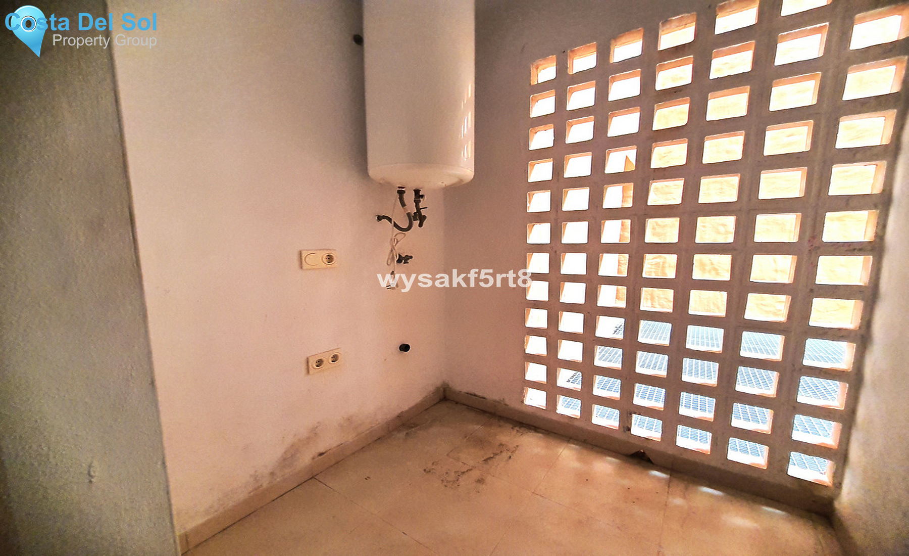 Ground Floor Apartment in San Luis de Sabinillas-1295492