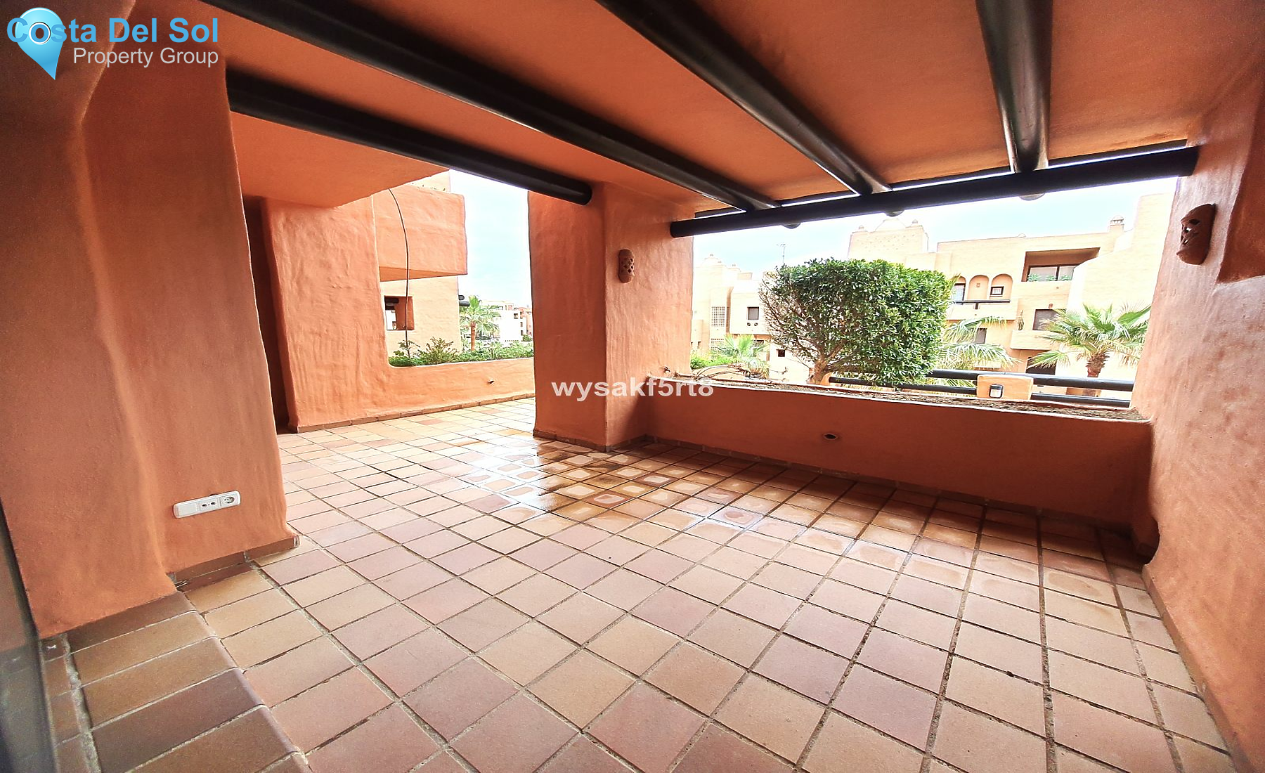Ground Floor Apartment in San Luis de Sabinillas-1201934