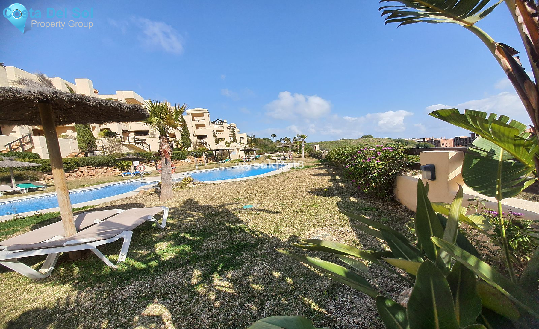 Ground Floor Apartment in San Luis de Sabinillas-1201952