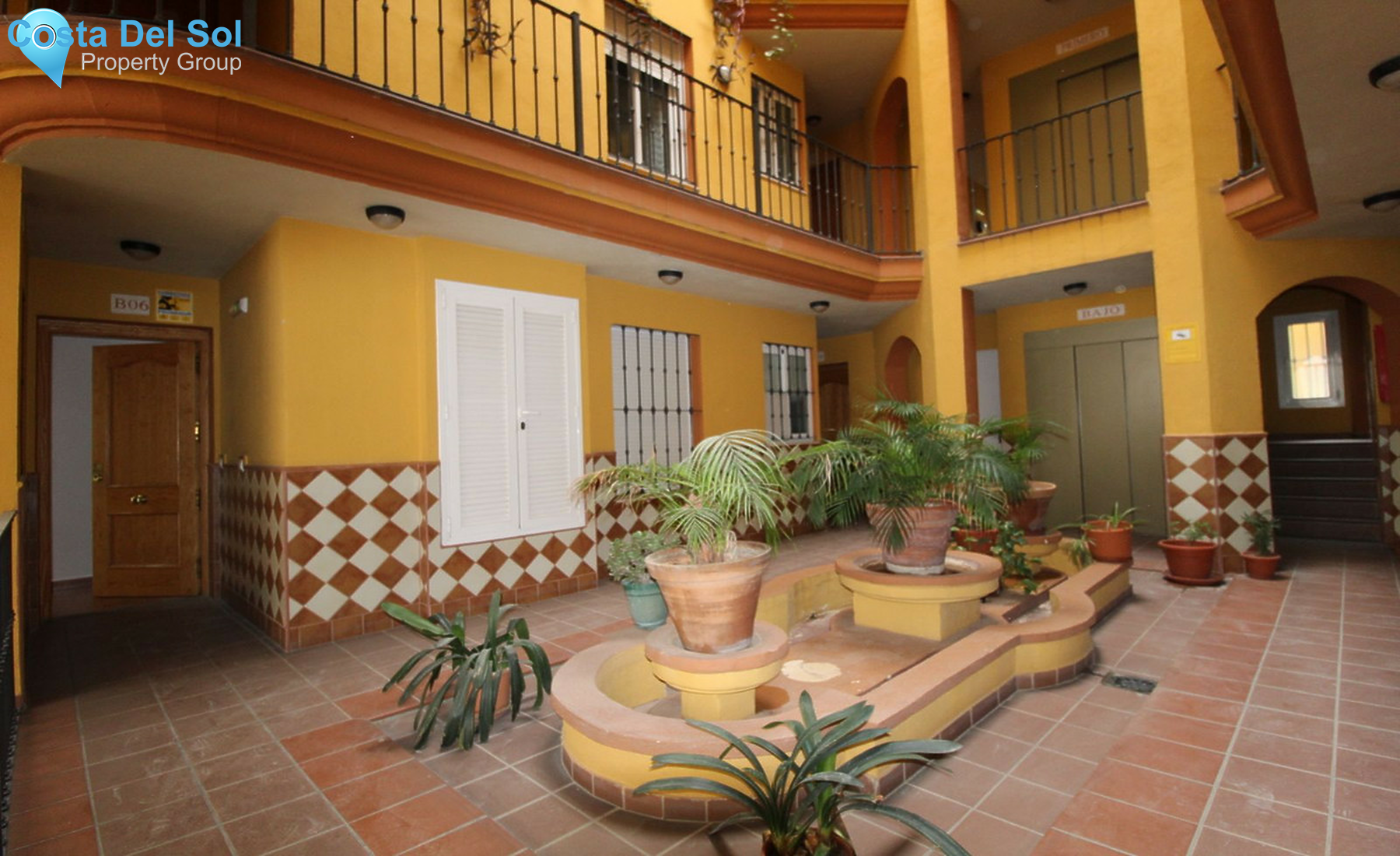 Ground Floor Apartment in San Pedro de Alcántara-1348491