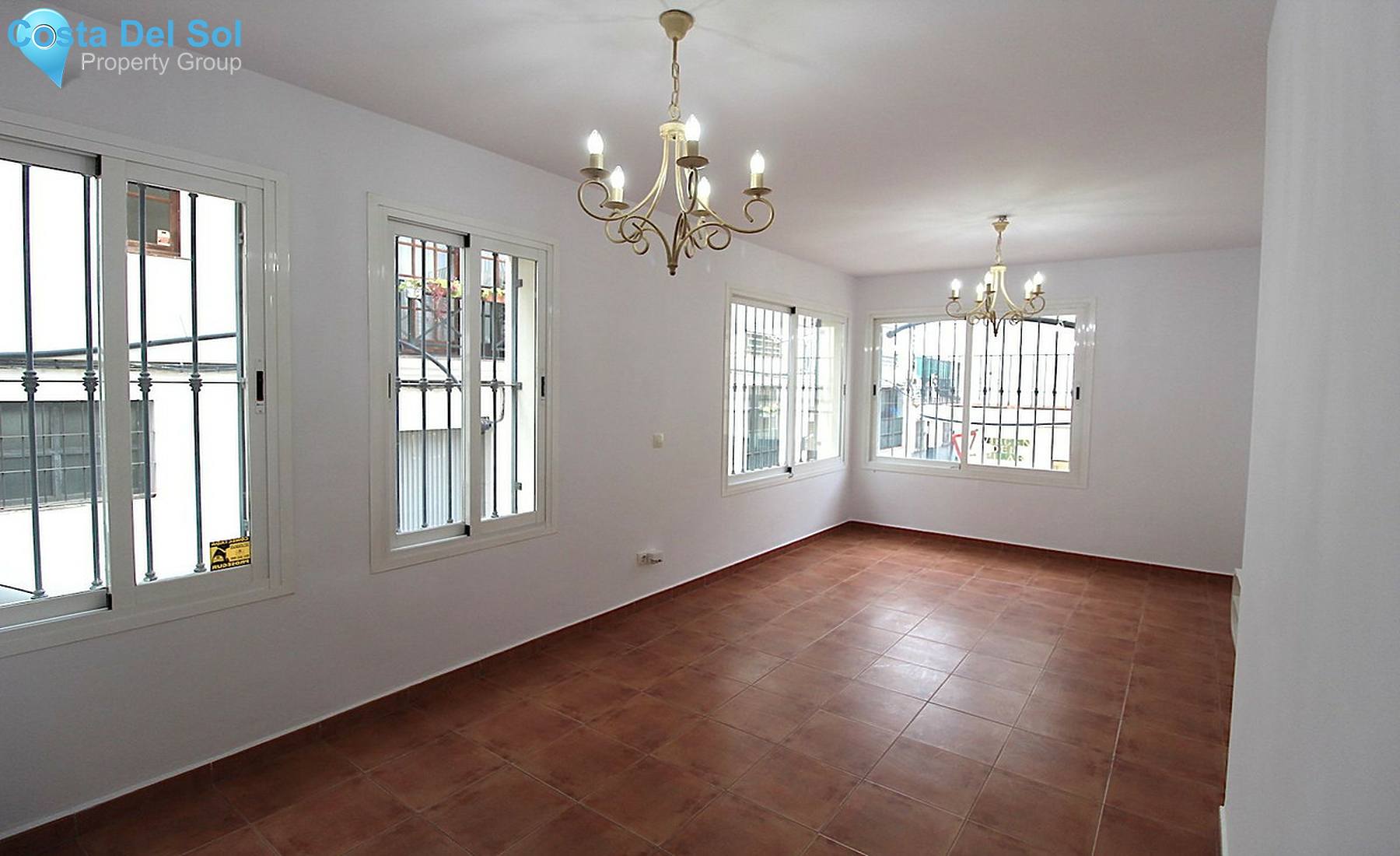 Ground Floor Apartment in San Pedro de Alcántara-1348495