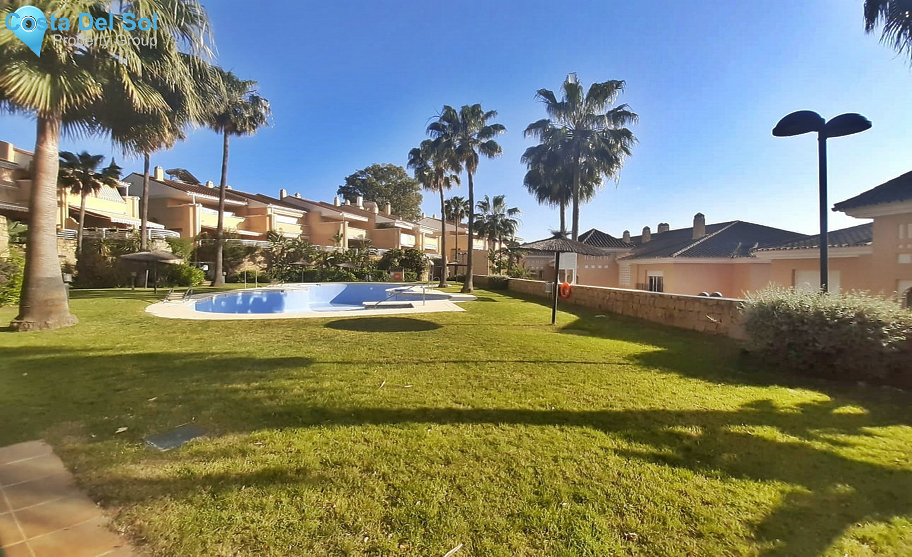 Middle Floor Apartment in San Pedro de Alcántara-1432927
