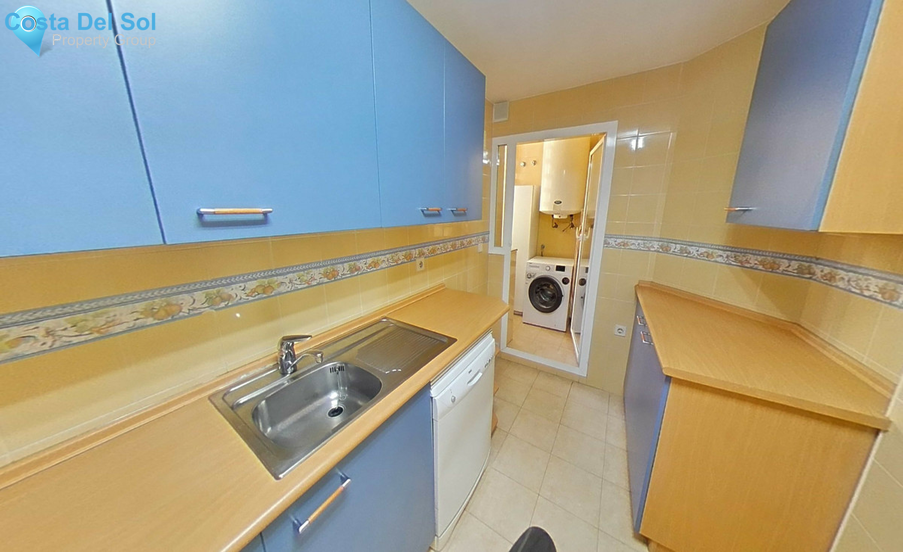 Middle Floor Apartment in San Pedro de Alcántara-1432944