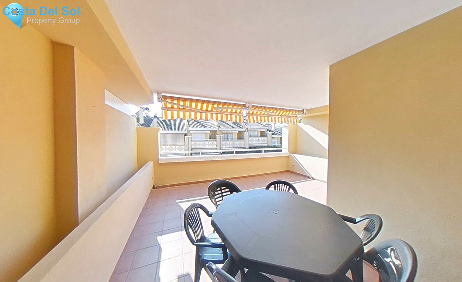 Middle Floor Apartment in San Pedro de Alcántara-1432928