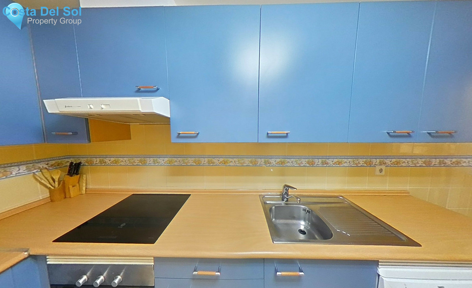 Middle Floor Apartment in San Pedro de Alcántara-1432946