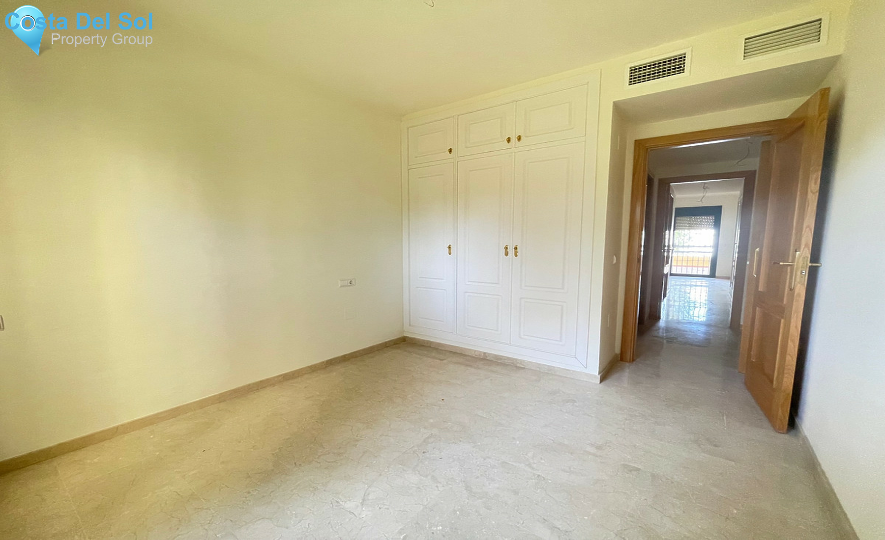 Ground Floor Apartment in Selwo-1508071