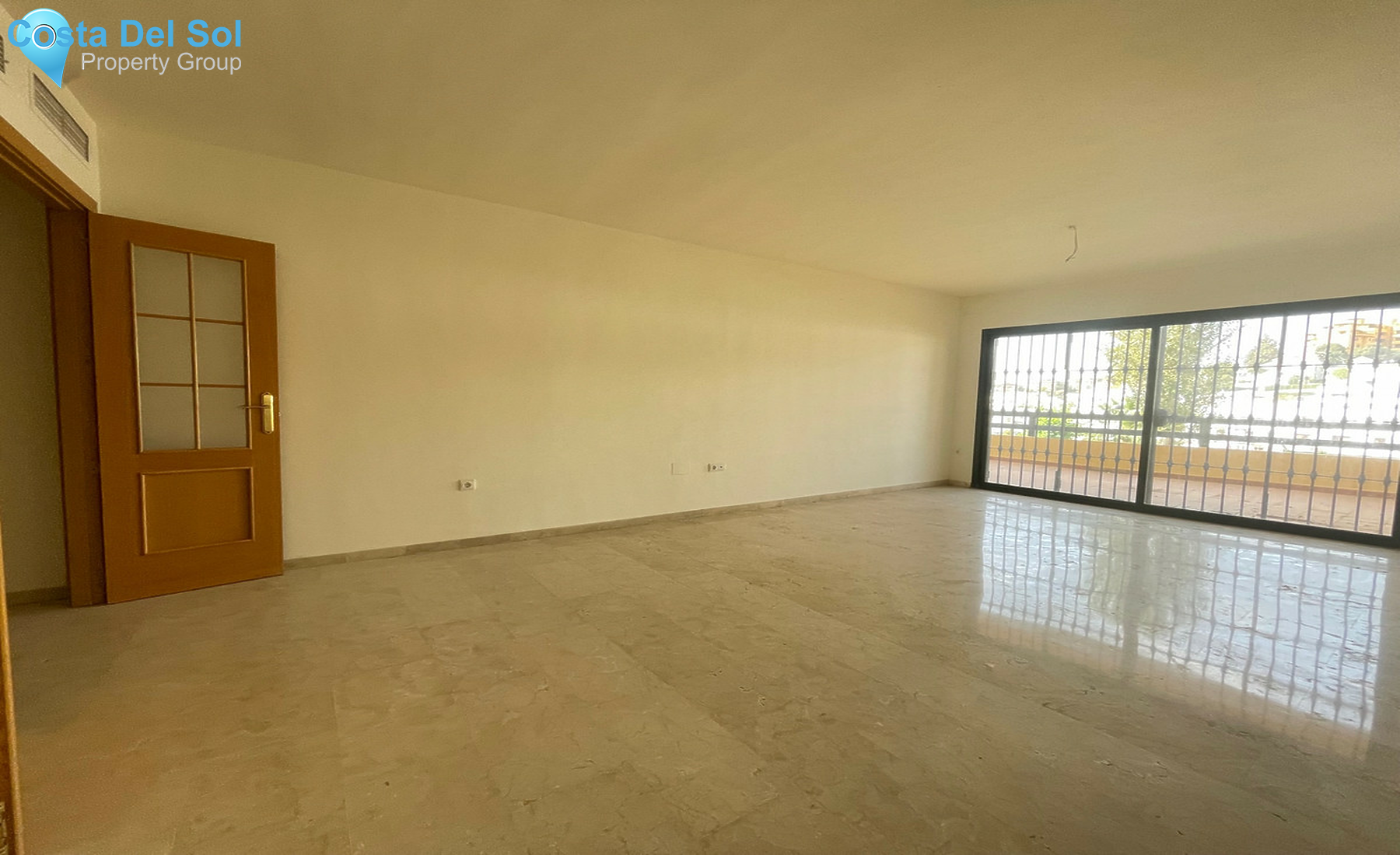 Ground Floor Apartment in Selwo-1508057