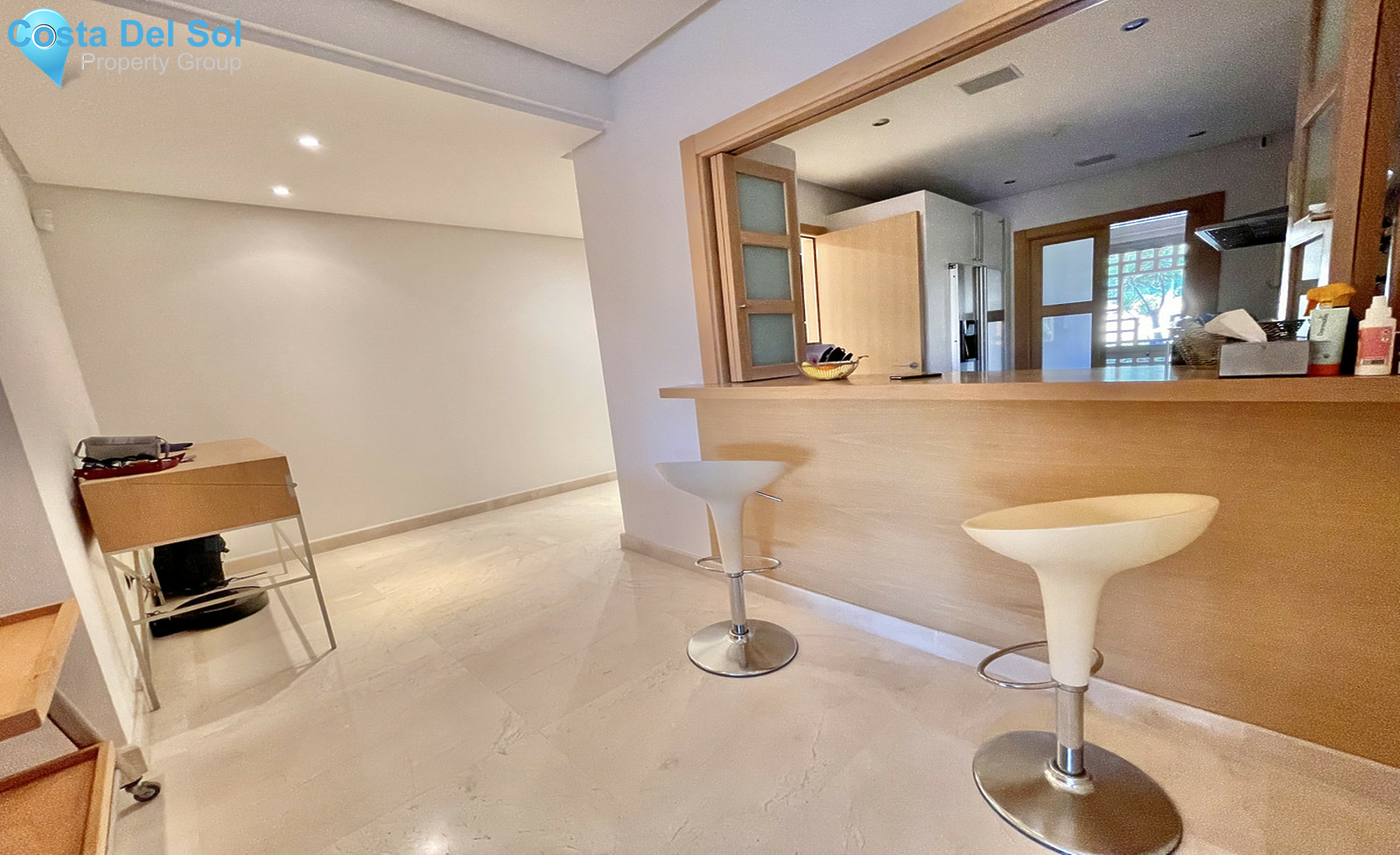 Ground Floor Apartment in Sierra Blanca-700117