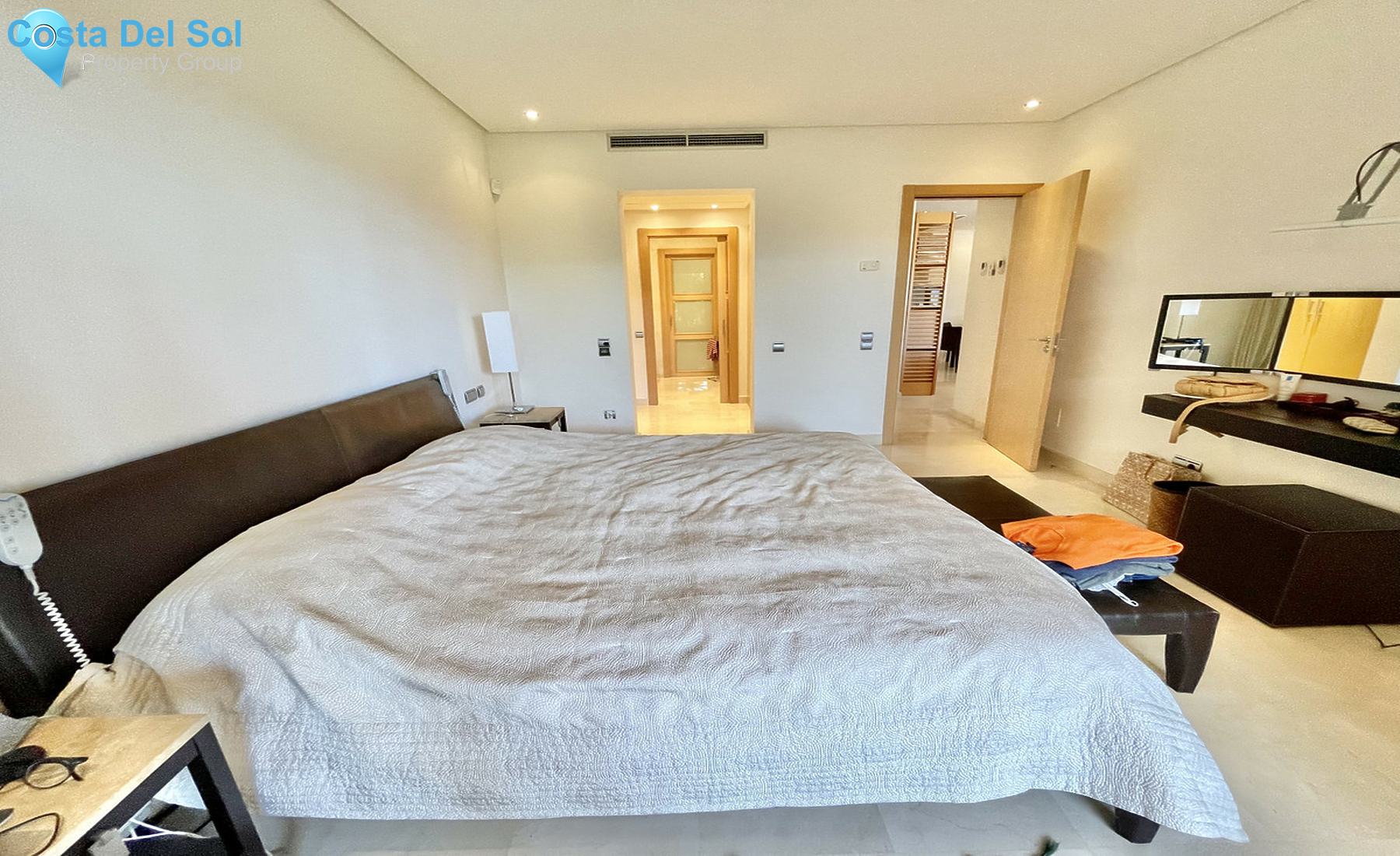 Ground Floor Apartment in Sierra Blanca-700122