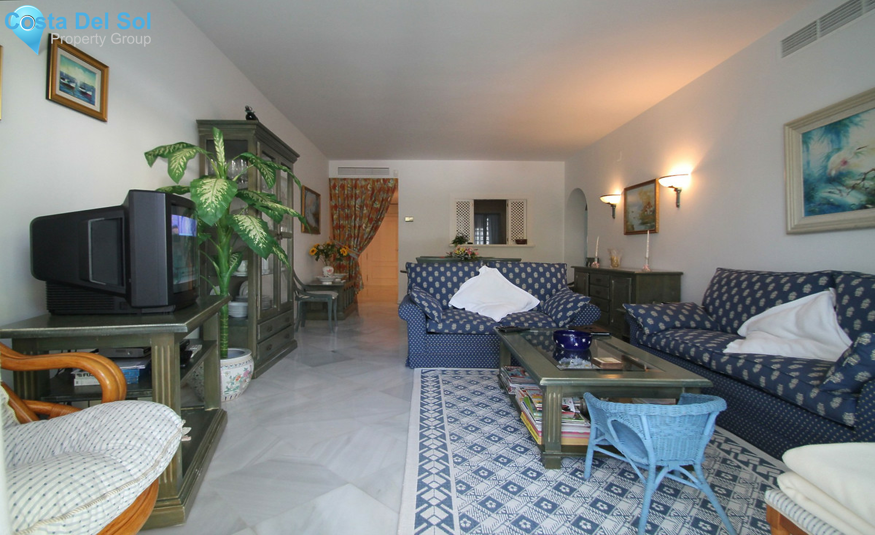 Ground Floor Apartment in The Golden Mile-1248726