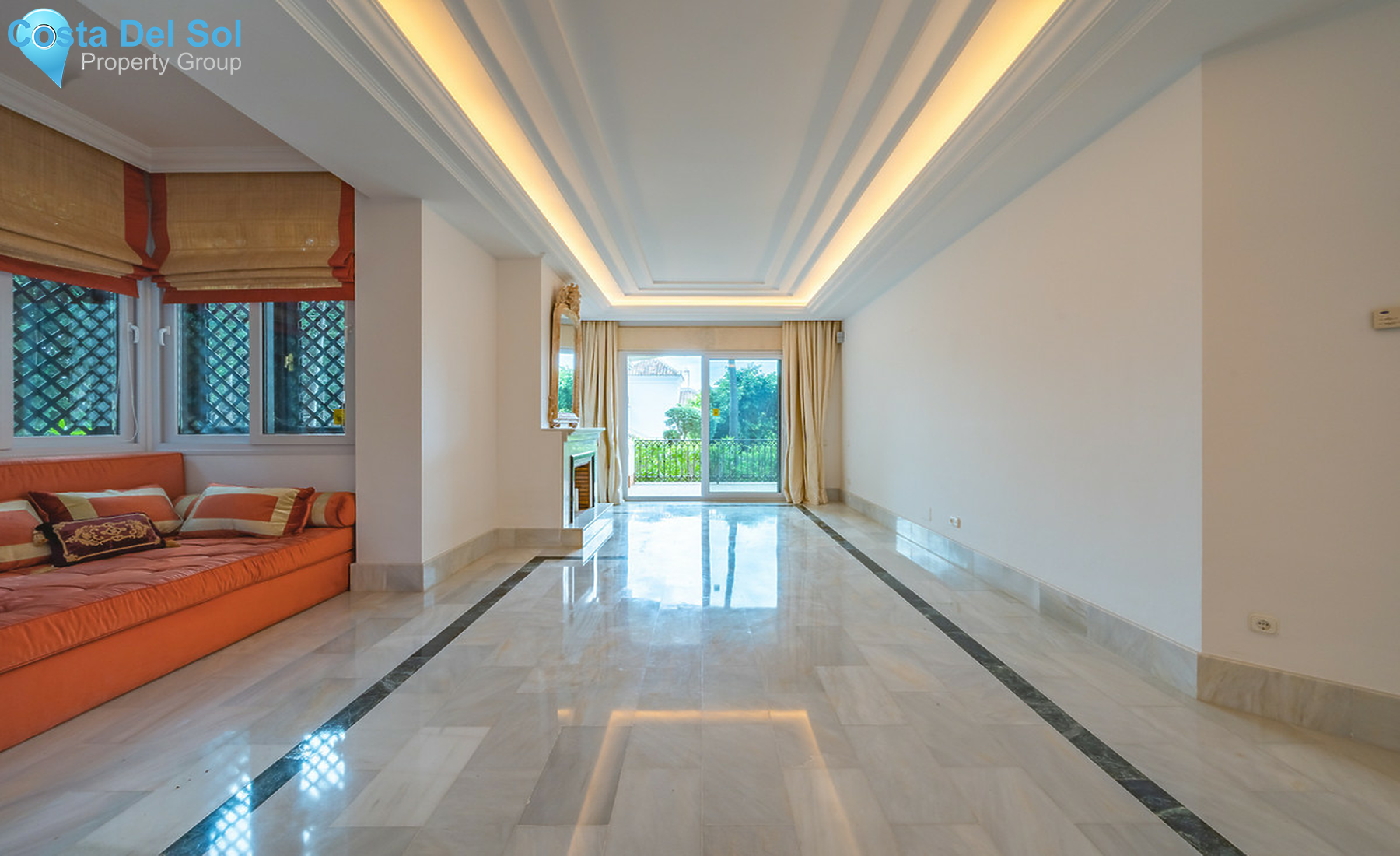 Ground Floor Apartment in The Golden Mile-1260935