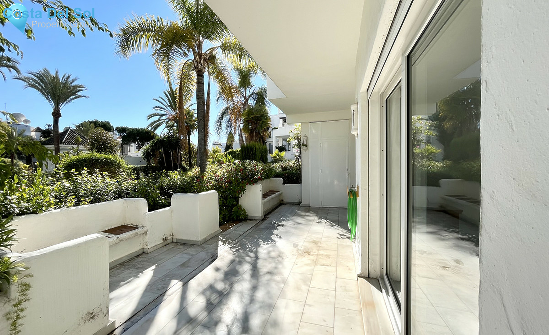 Ground Floor Apartment in The Golden Mile-1379161