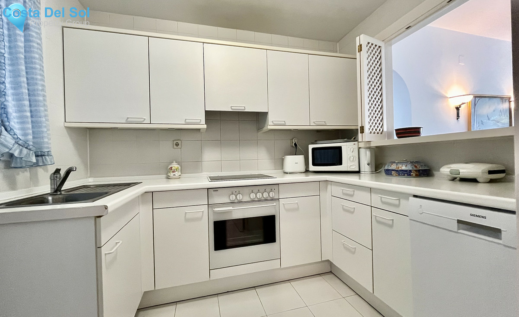 Ground Floor Apartment in The Golden Mile-1379162