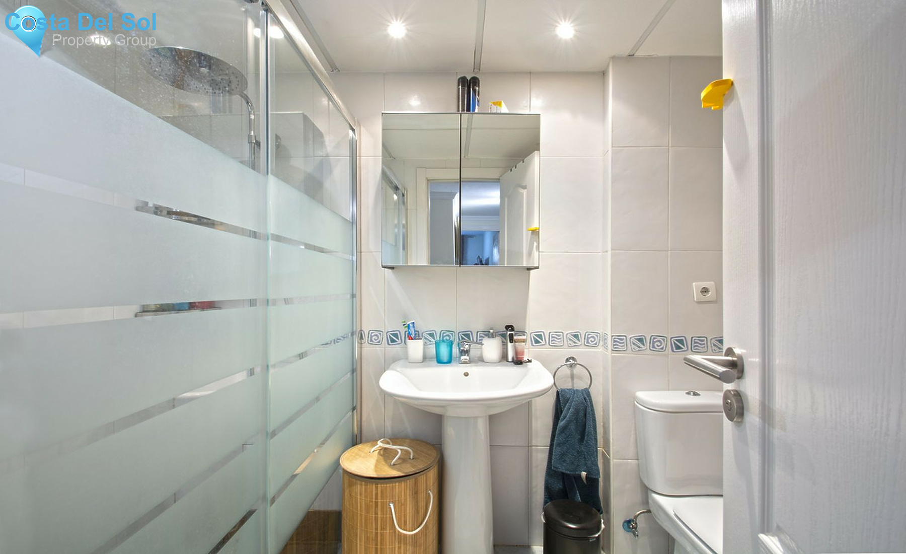 Ground Floor Apartment in The Golden Mile-1437359