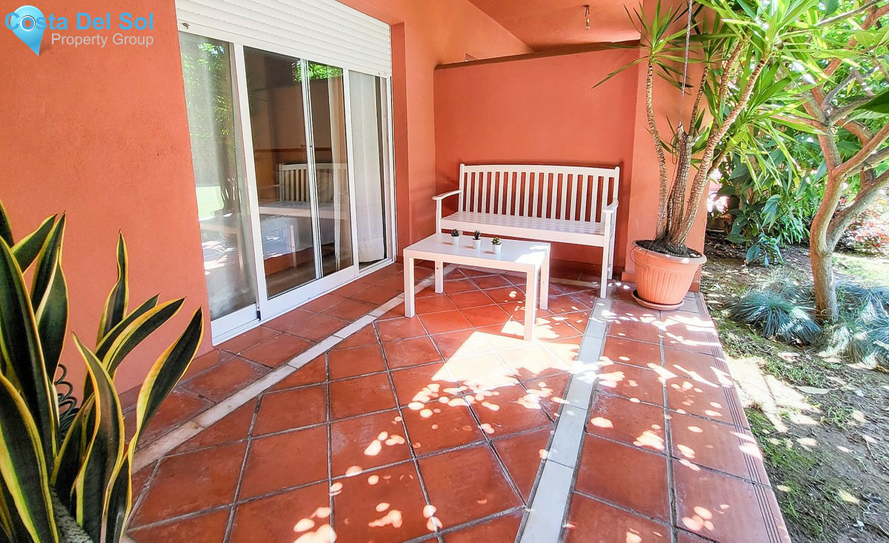 Ground Floor Apartment in The Golden Mile-1500479