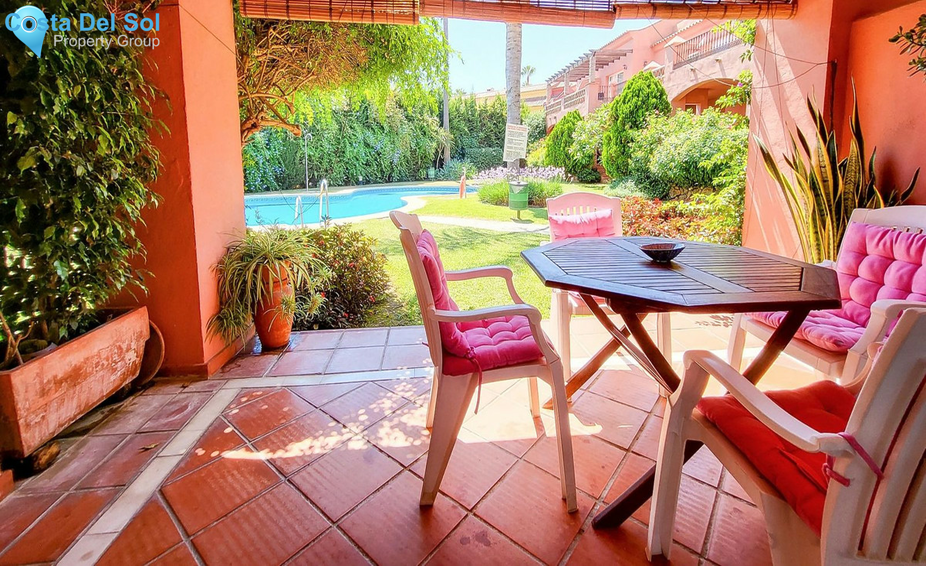 Ground Floor Apartment in The Golden Mile-1500469