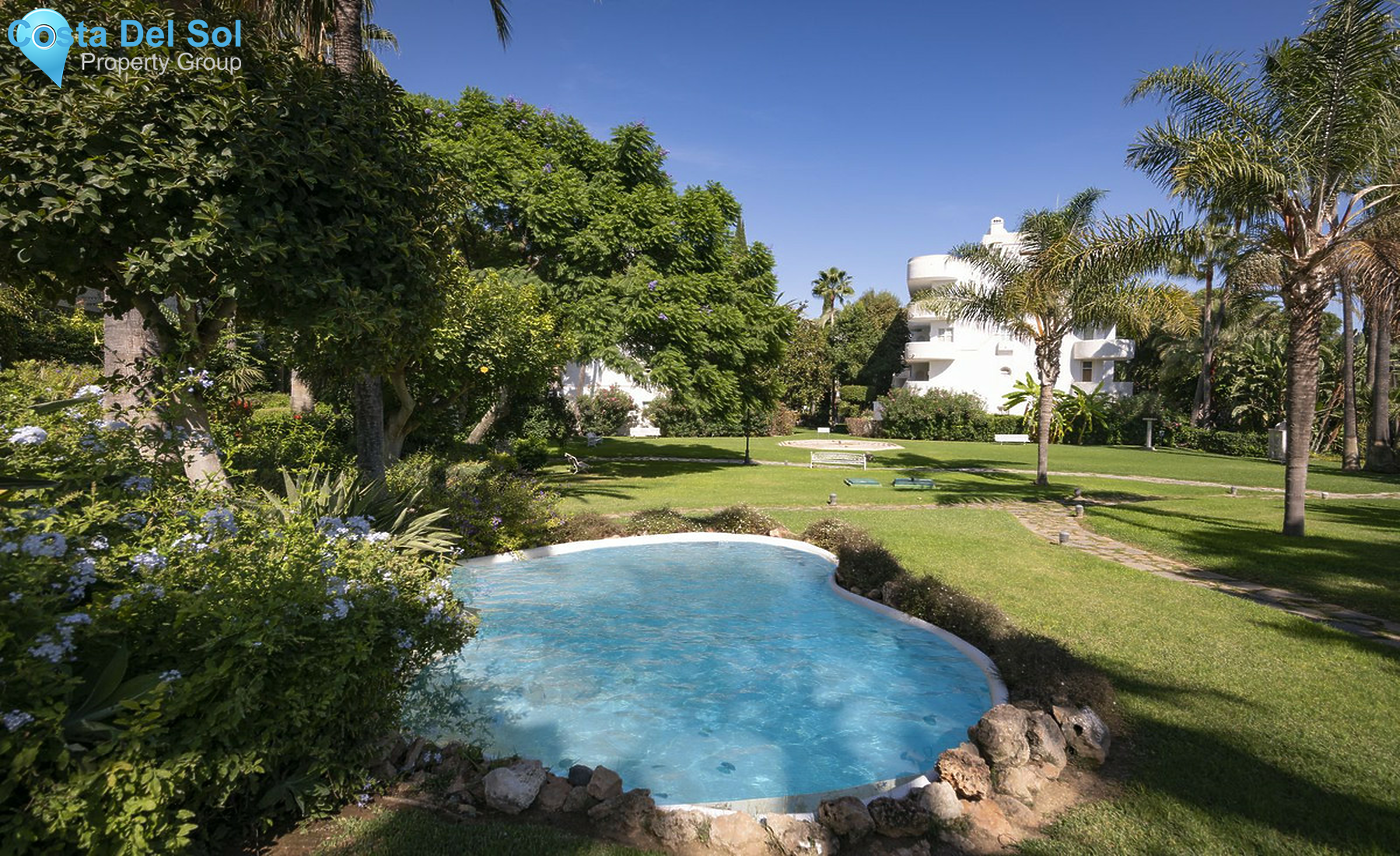 Ground Floor Apartment in The Golden Mile-1509980