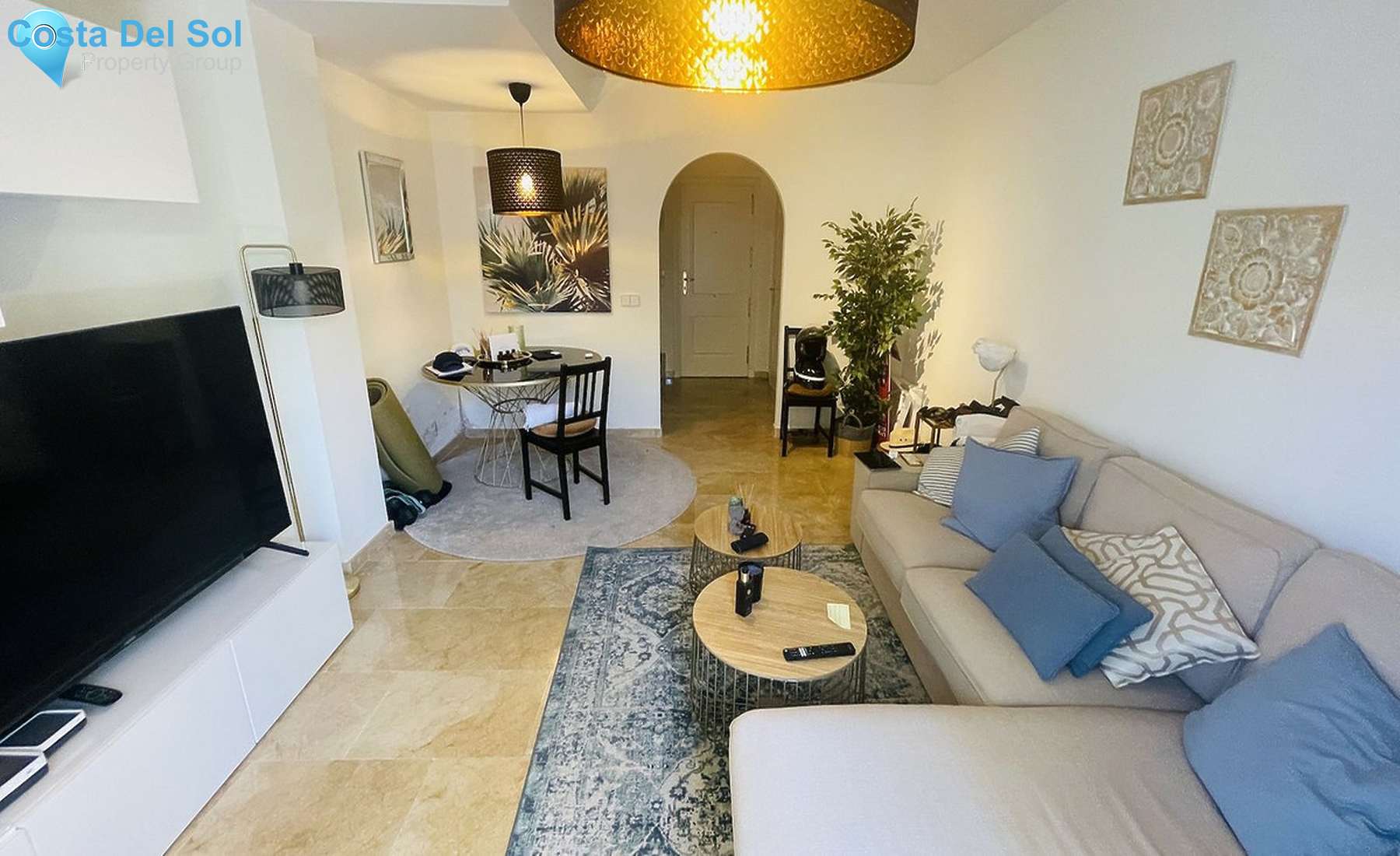 Ground Floor Apartment in The Golden Mile-1526037