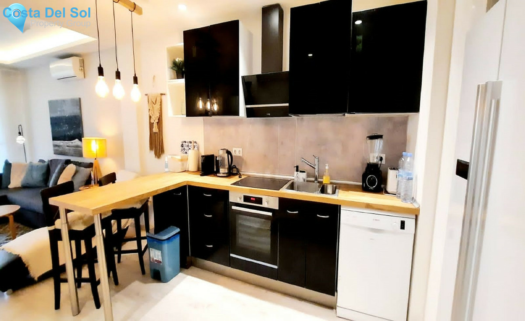 Ground Floor Apartment in The Golden Mile-1528163