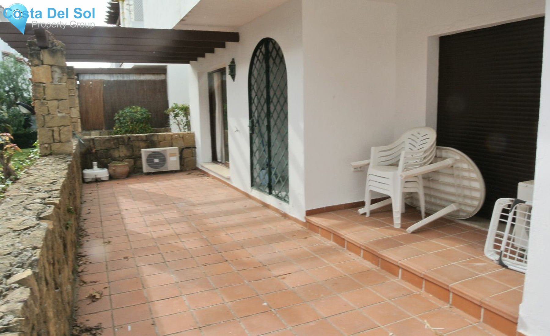 Ground Floor Apartment in The Golden Mile-1160393