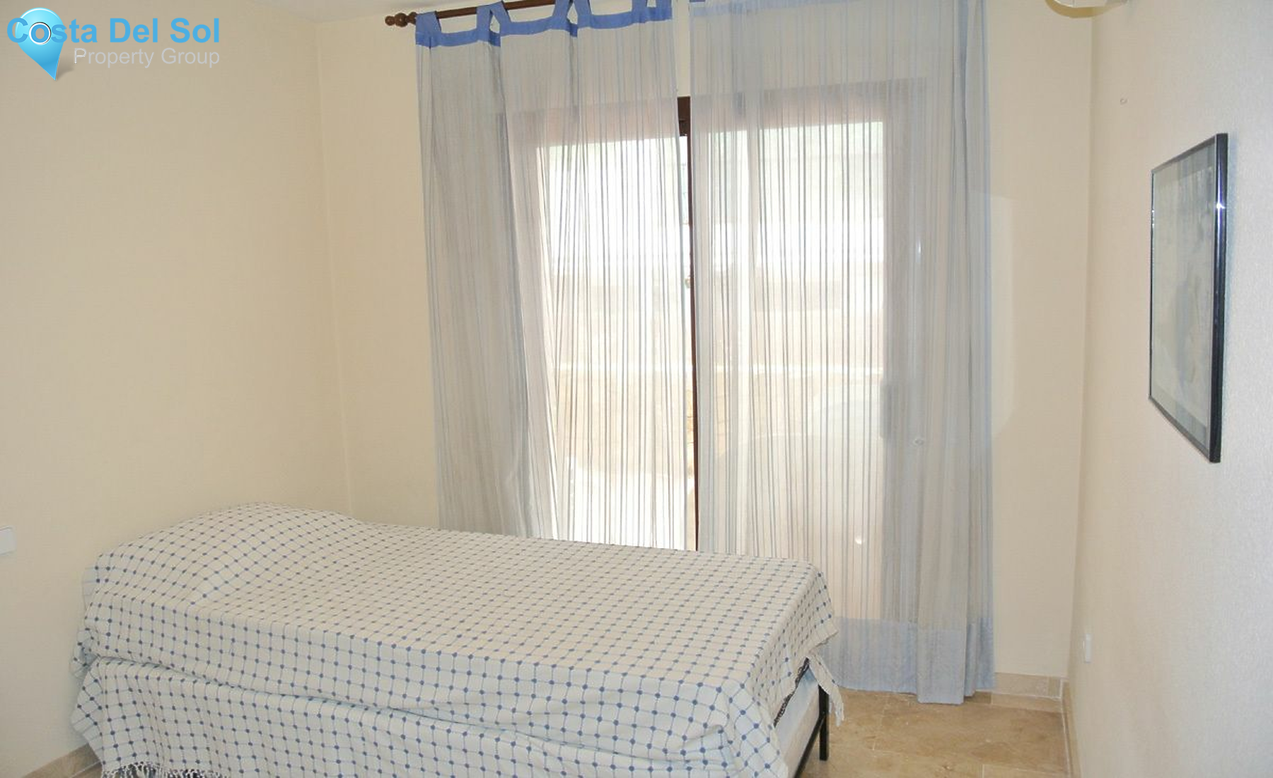 Ground Floor Apartment in The Golden Mile-1160396