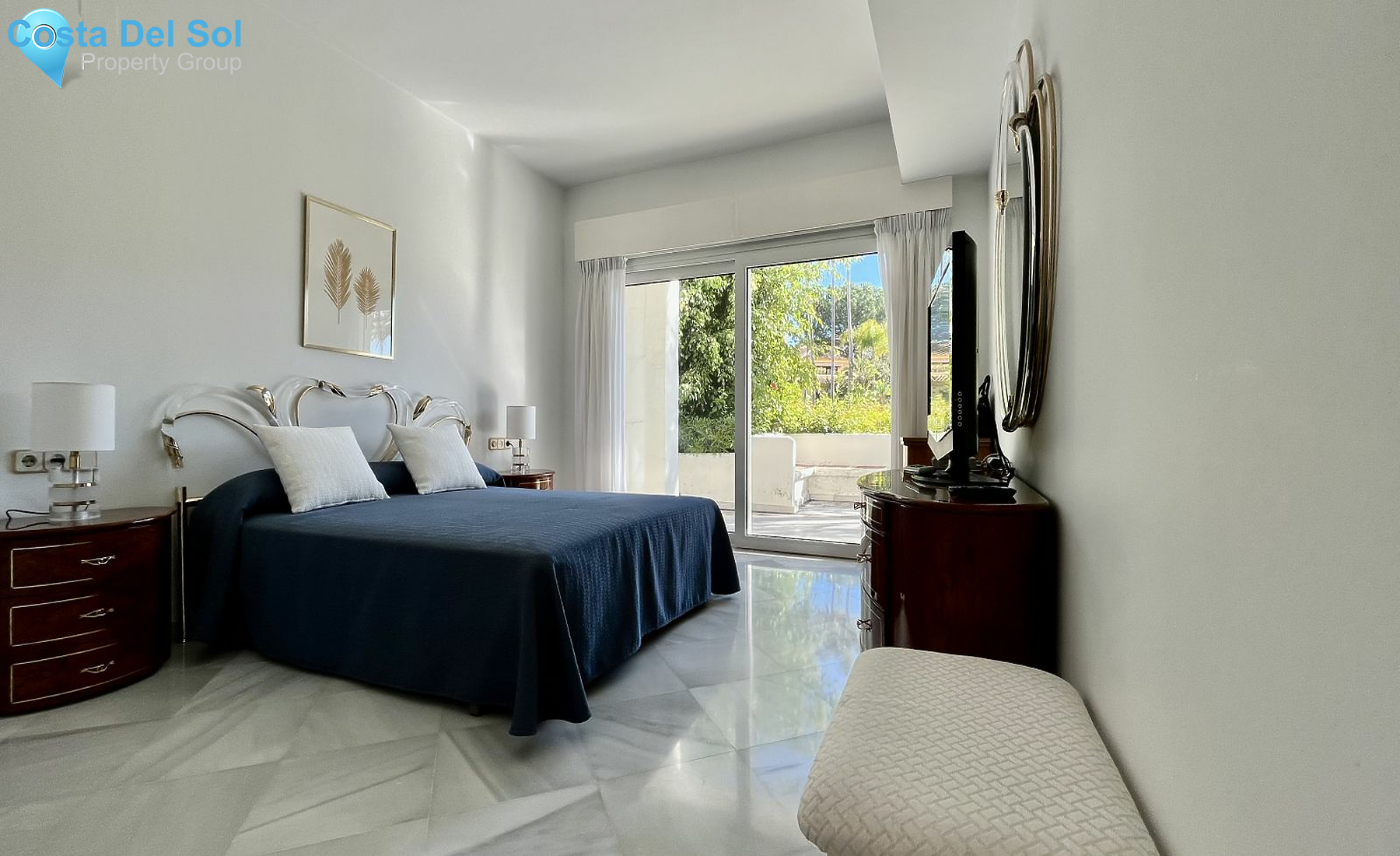 Ground Floor Apartment in The Golden Mile-1224119