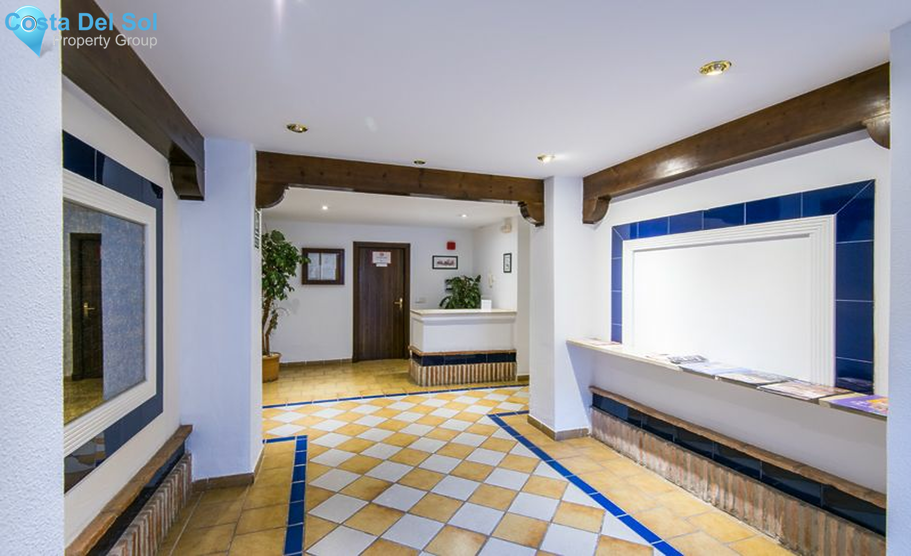 Ground Floor Apartment in The Golden Mile-1424702